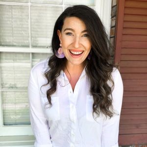 Meet your Posher, Vivian